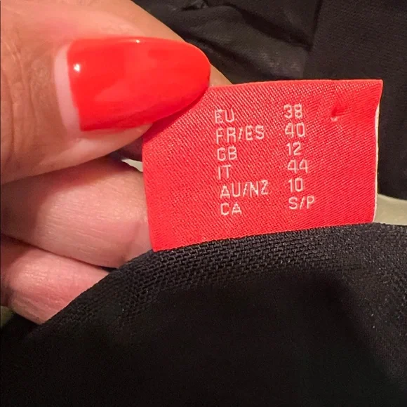 Triumph swim  Elegant Black Long Sleeve Coverup - Picture 9 of 9